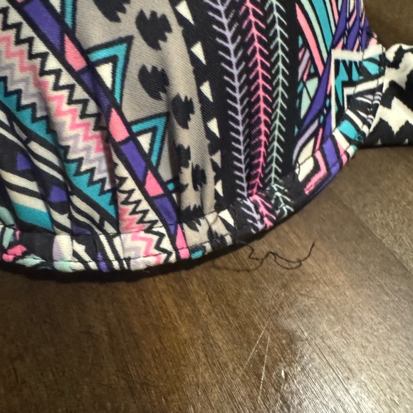 Geometric Patterned Bikini - Picture 12 of 13